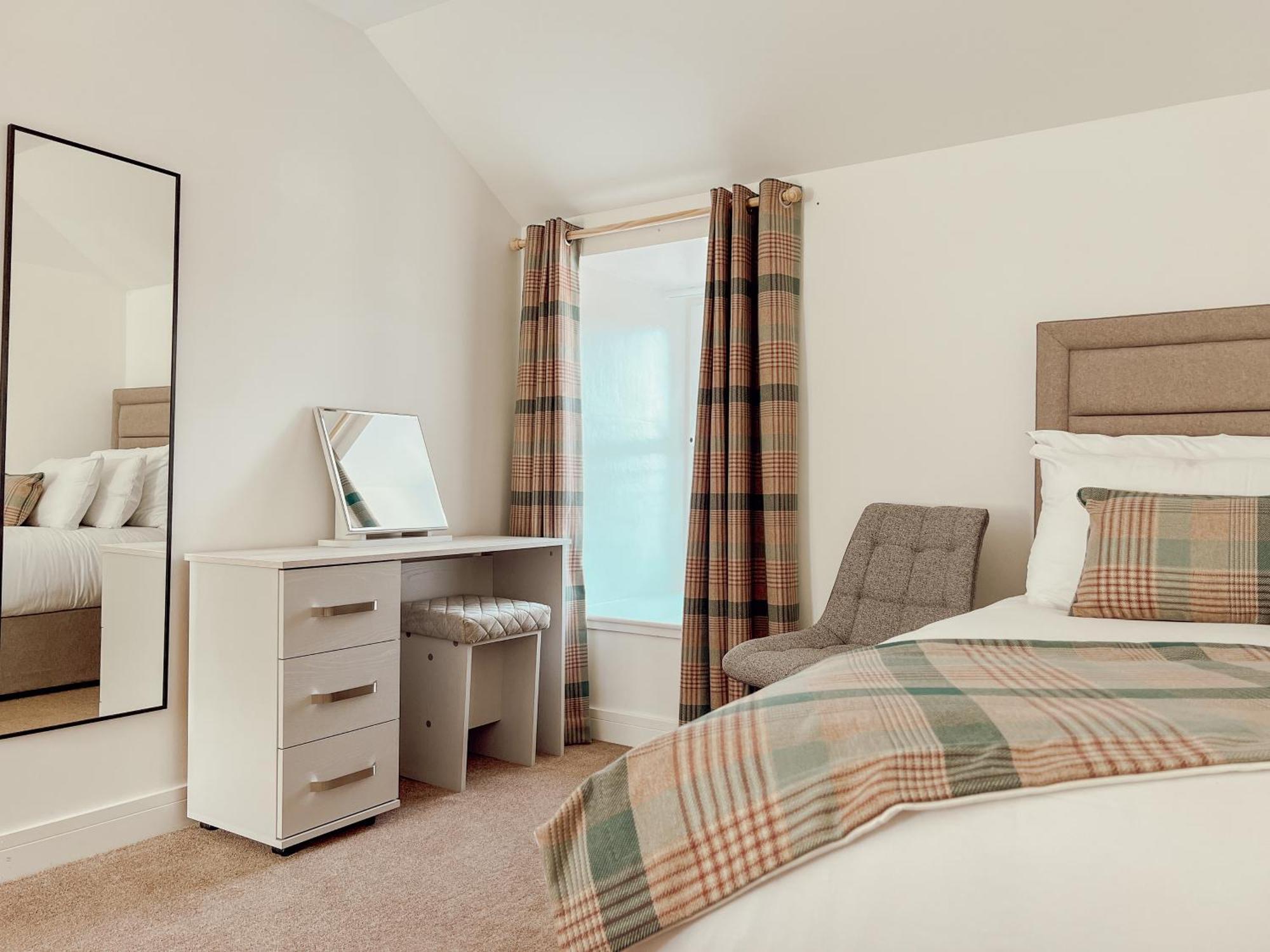 Loch Ness Gatehouse Apartments Форт Аугустус Экстерьер фото