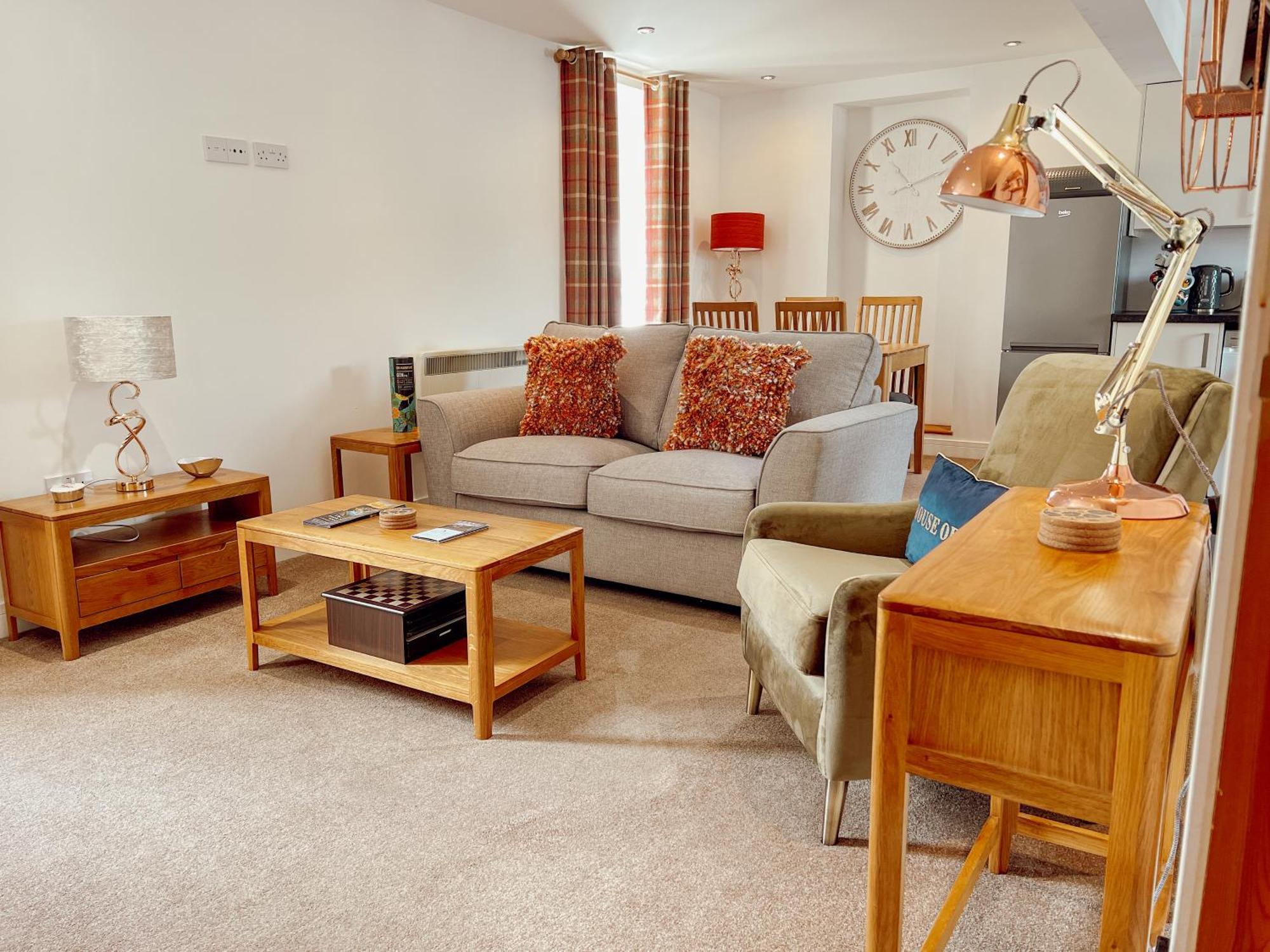 Loch Ness Gatehouse Apartments Форт Аугустус Экстерьер фото